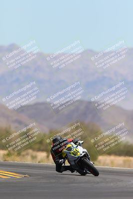 media/May-11-2024-SoCal Trackdays (Sat) [[cc414cfff5]]/9-Turn 14 (1125am)/